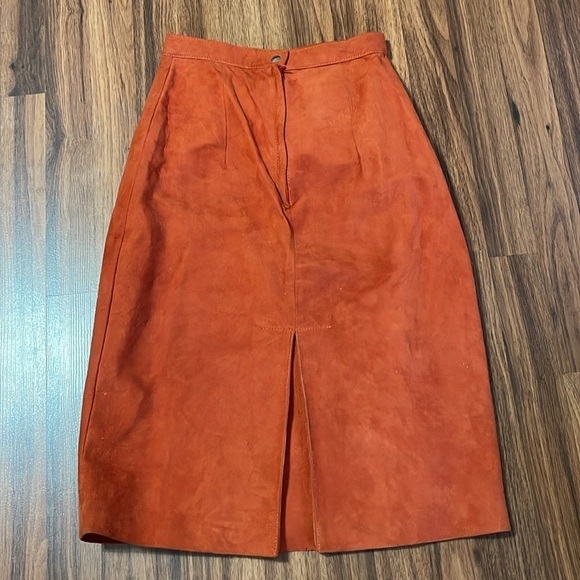 RARE Vintage ODE lamb suede 2pc Skirt set size S - Picture 10 of 14